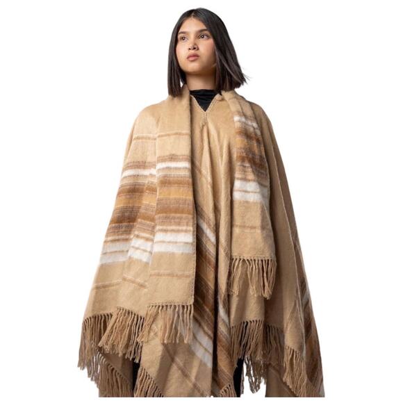 Andes Luxe Khusku Alpaca Wool Poncho Attached Scarf in Camel Boho Women's O/S - Picture 1 of 10